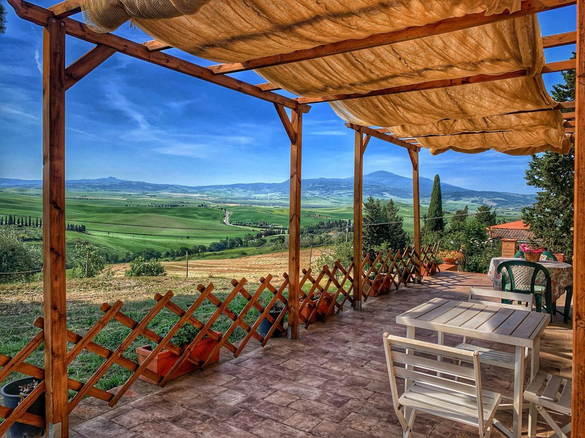 Agriturismo Il Casato - Il Torchio ปีเอนซา ภายนอก รูปภาพ
