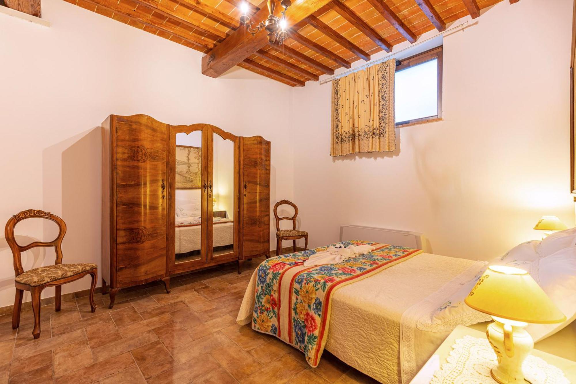 Agriturismo Il Casato - Il Torchio ปีเอนซา ภายนอก รูปภาพ